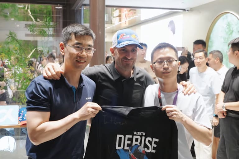 Valentin Debise ist in China ein Star