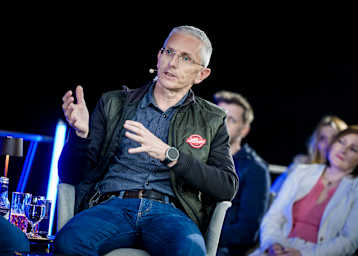 Martin Bauer bei «Sport und Talk aus dem Hangar-7»