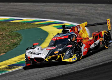 Der BMW M Hybrid V8 in Interlagos