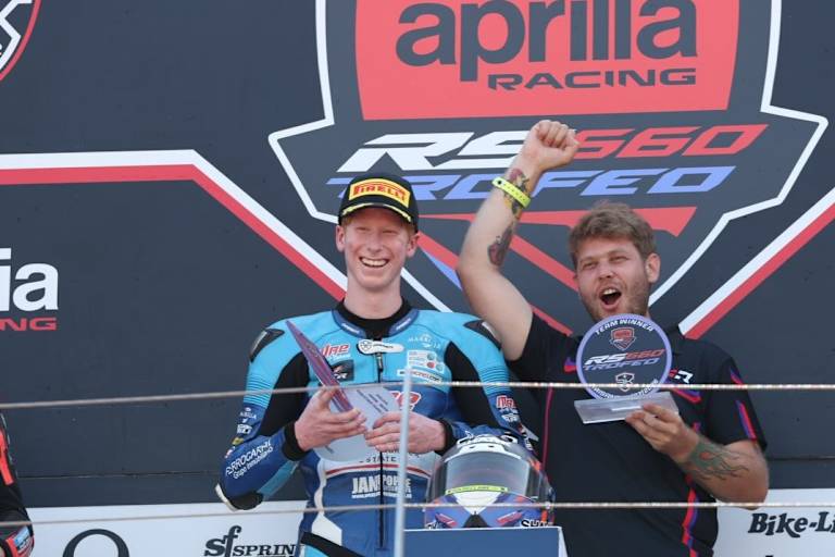 Jurrien van Crugten debütiert in Magny-Cours in der Sportbike-WM