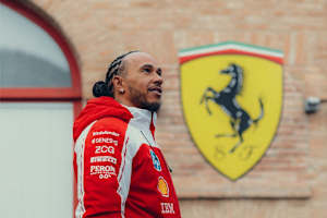 Ferrari-Superstar Lewis Hamilton