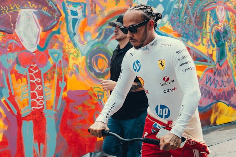 Ferrari-Superstar Lewis Hamilton