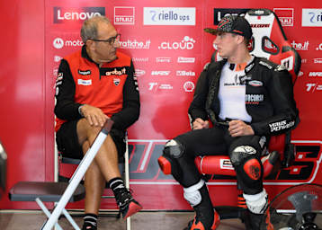 Alberto Surra durfte ein paar Runden für das Ducati-Werksteam drehen