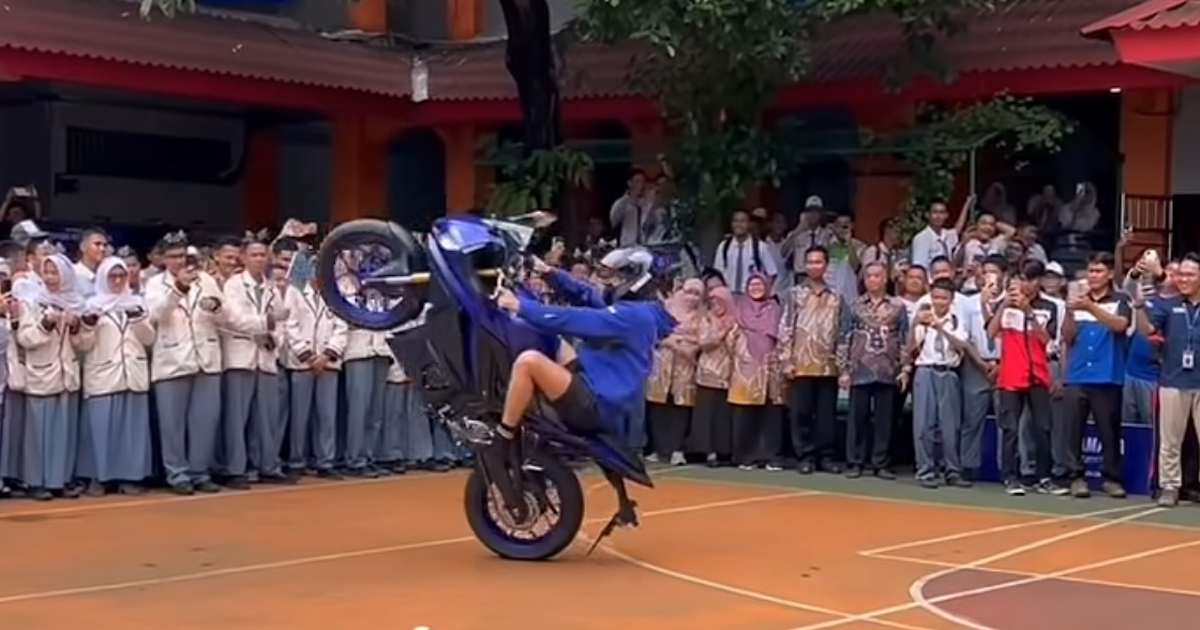 Toprak-Razgatlioglu-Yamaha-begeisterte-in-Jakarta-seine-Fans