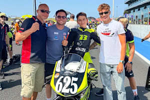 Cortese und Dettwiler mit Moto4-Pilot Dotta