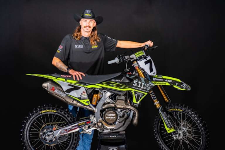 Aaron Plessinger mit der Triumph TF 450-X