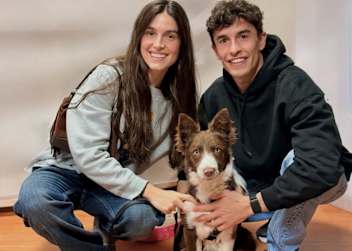 Marc Marquez und Gemma Pinto mit ihrem Hund «Turco»