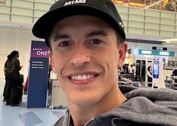Marc Marquez am Flughafen Haneda in Tokio