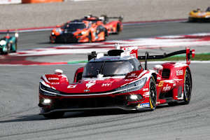 Der siegreiche Toyota TR010 Hybrid in Barcelona