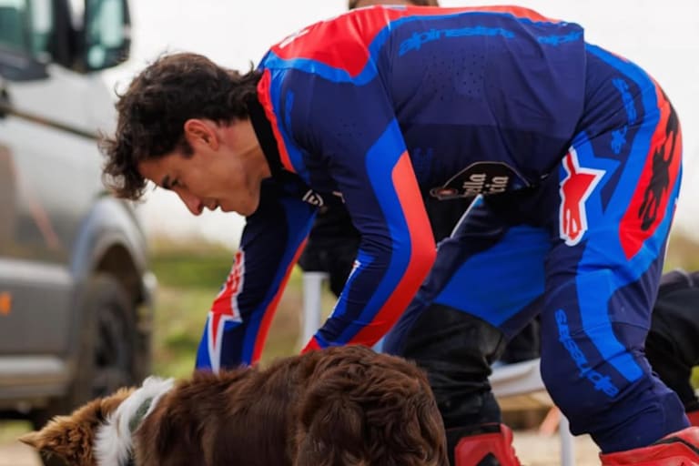 Marc Marquez mit seinem Hund «Turco»