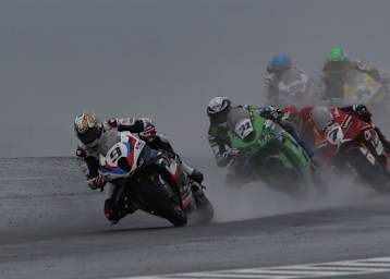 Finster und Gischt: Danilo Petrucci (9) kritisierte die Verhältnisse