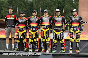 Bis auf Martin Smolinski (3.v.l.) sind noch alle Deutschen dabei