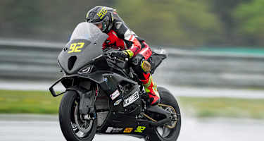 Jennifer Lehmann kann Regen