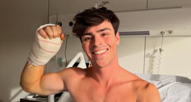 Alonso Lopez mit Gips