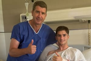 David Munoz mit Doctor Daniel Cansino Munoz-Repiso