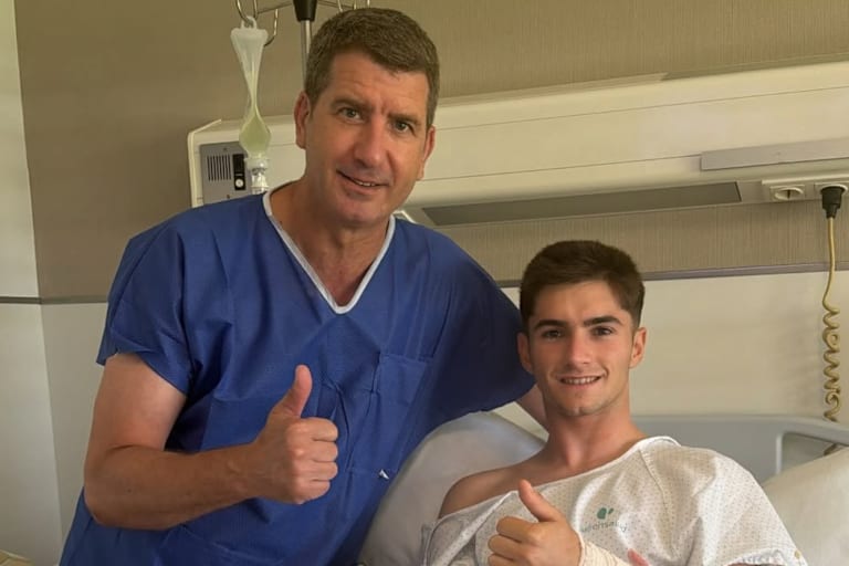 David Munoz mit Doctor Daniel Cansino Munoz-Repiso