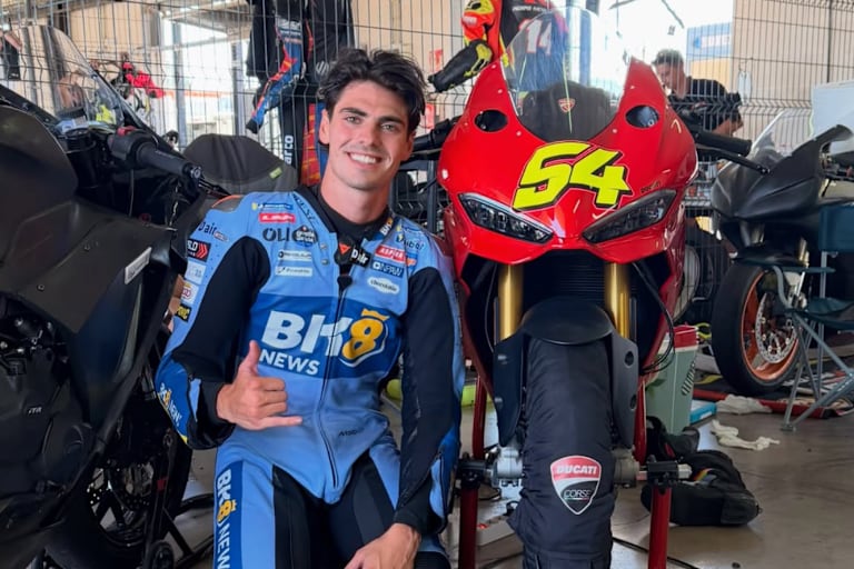 Fermin Aldeguer mit seiner Ducati Panigale V2 S