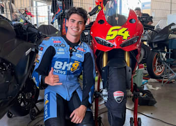 Fermin Aldeguer mit seiner Ducati Panigale V2 S