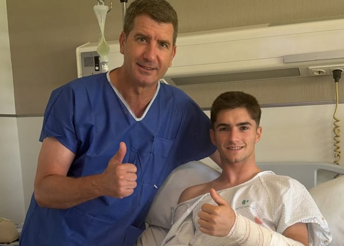 David Munoz mit Doctor Daniel Cansino Munoz-Repiso