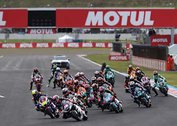 Moto2-Start: Guevara führte das Rennen sofort an