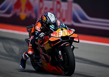 KTM-Ass Acosta beherrscht die Starts mit der RC16