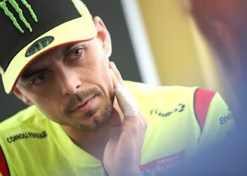 Di Giannantonio in Ungarn, noch mit Spuren des Catalunya-GP