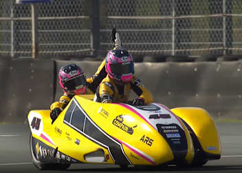 Start-Ziel-Sieg für Harry Payne/Kevin Rousseau im Assen-Sprint