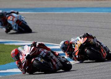 Fesselndes Duell um den Auftakt-Sieg: Marquez gegen Acosta