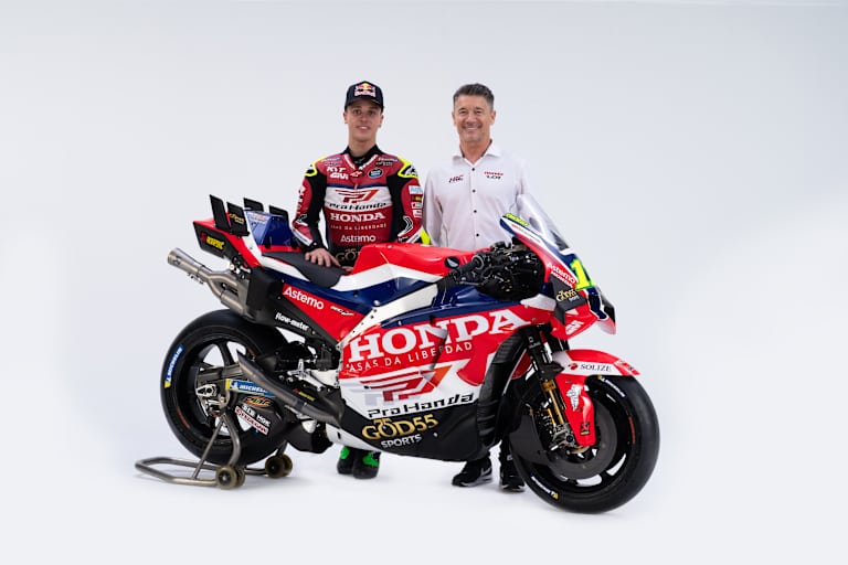 Diogo Moreira mit LCR-Boss Lucio Cecchinello