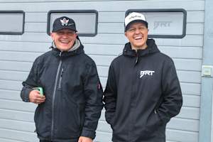 Chris Beinlich (re.) freut sich auf den Sachsenring
