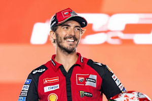 Pecco Bagnaia strahlt – aus gutem Grund