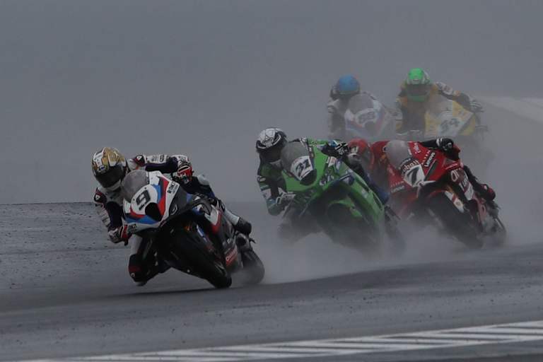 Finster und Gischt: Danilo Petrucci (9) kritisierte die Verhältnisse