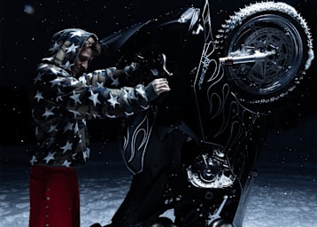 Fabio Quartararo mit der Custom-R9 von Twojeys