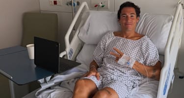 Aleix Espargaro im Universitätsklinikum Dexeus in Barcelona