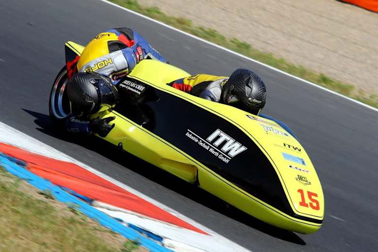 Markus Venus und Thomas Hofer starten am Freitag in die WM 2026