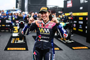 Beatriz Neila und Ampito Crescent Yamaha machen in der WorldWCR weiter  