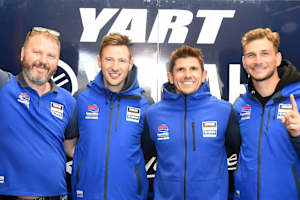 Teamboss Kainz mit Fritz, O'Halloran und Hanika (vlnr.)