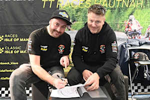 David Datzer (li.) fährt im Team von Brian McCormack