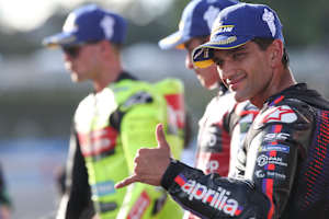 Wieder bei einer Siegerehrung: Aprilia-Pilot Jorge Martin