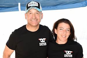 Tim Reeves und Melanie Farnier bestreiten gemeinsam die Saison 2026