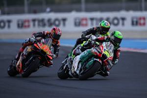 Cal Crutchlow (Nr. 35) mit den den MotoGP-Routiniers Vinales und Morbidelli