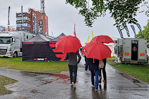 Ohne Regenschirm ging am Mittwoch auf der Isle of Man nichts