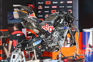 KTM arbeitet daran die Zuverässigkeit der RC16 zu verbessern