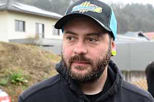 Der Blick von David Datzer schweift Richtung Armoy
