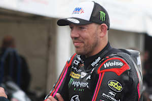 TT-Sieger Peter Hickman fährt in Chimay
