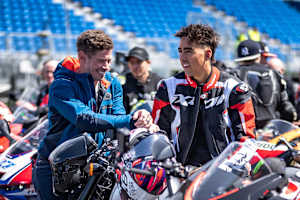 Casey Stoner beeindruckt Landsmann Senna Agius
