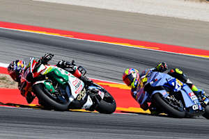 Alt vor jung: Zarco kämpfte mit Youngster Fermin Aldeguer