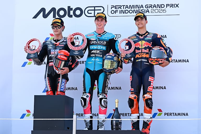 Top-3 der Moto3 in Mandalika: Almansa (li.), Sieger Quiles und Uriarte