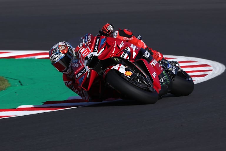 Als Dritter souverän ins Q2: Champion Marc Marquez