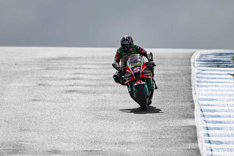 Auf nasser Piste fuhr sich Johann Zarco auf Startplatz 3